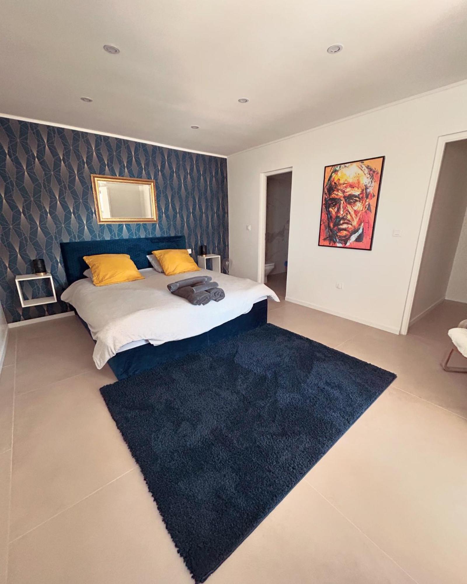 Eze - Appartement Dans Bas De Villa Avec Piscine Pres De Monaco Bagian luar foto