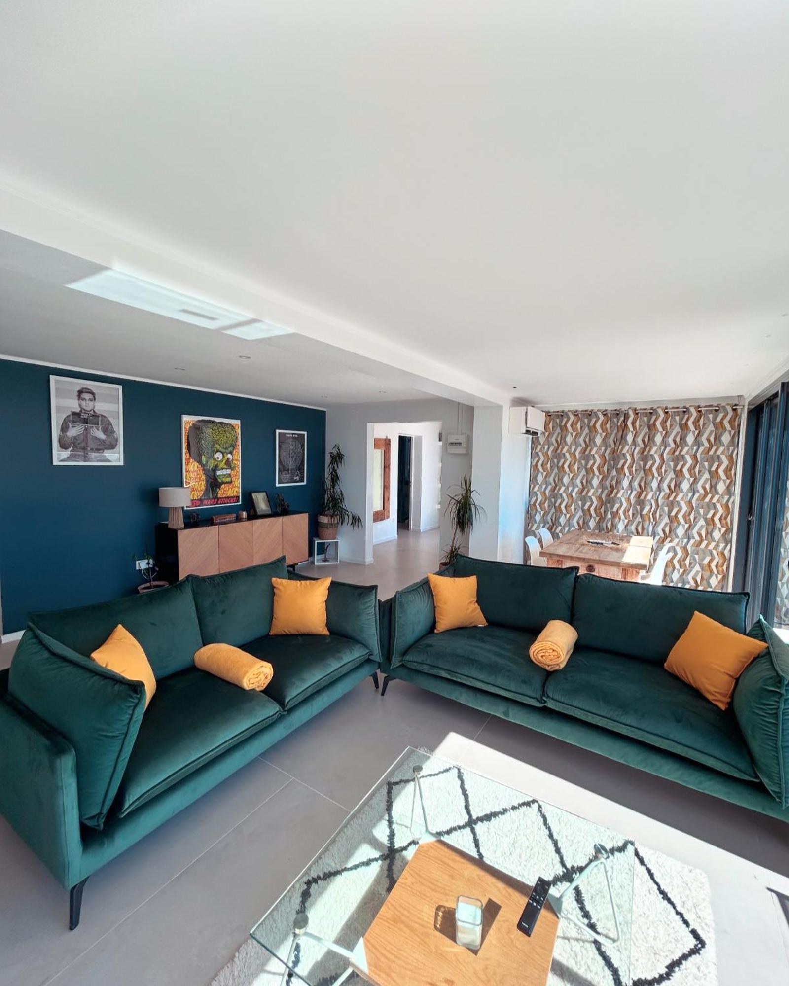 Eze - Appartement Dans Bas De Villa Avec Piscine Pres De Monaco Bagian luar foto